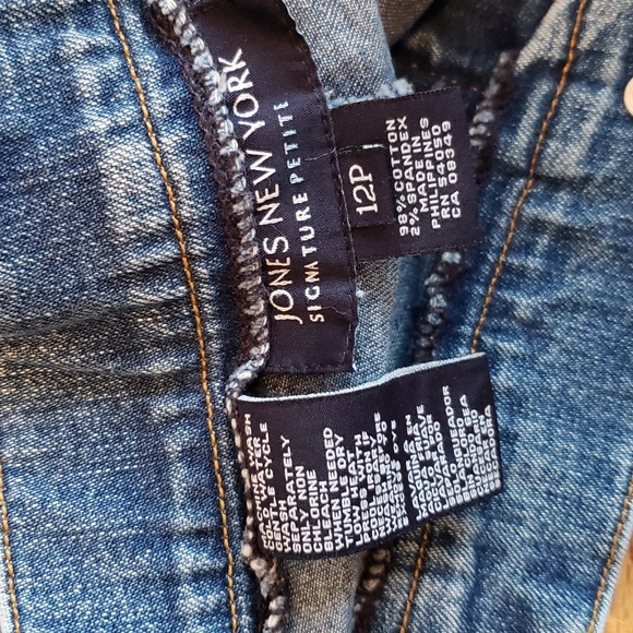 (12P) Jones New York Signature Petite Denim Jeans Everyday Comfy Straight Leg - Picture 4 of 9